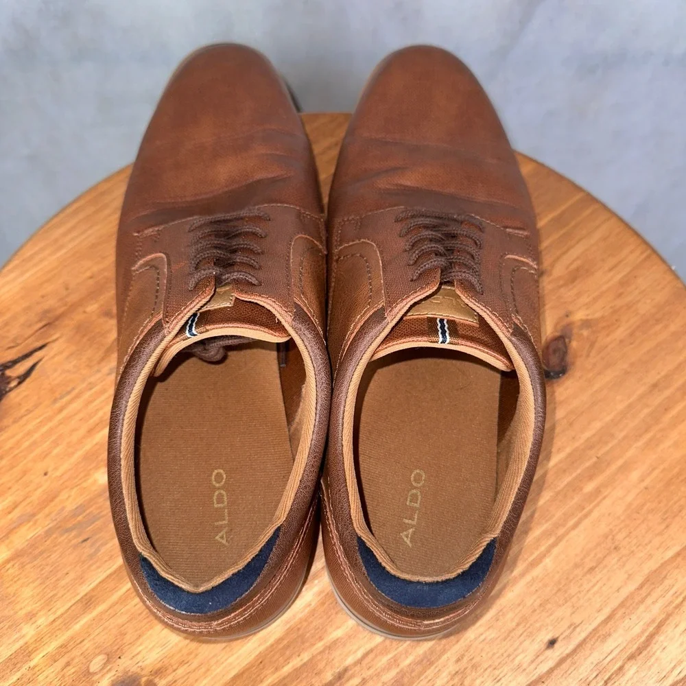 Aldo lace up